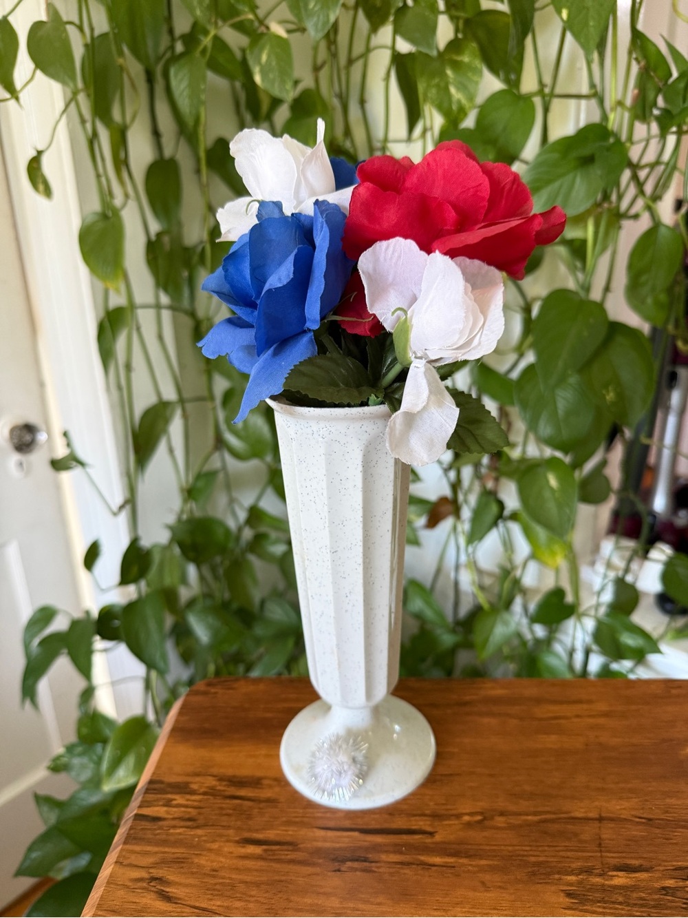 White Ceramic Bud plastic Vase with Red, Blue and White Artificial Flowers